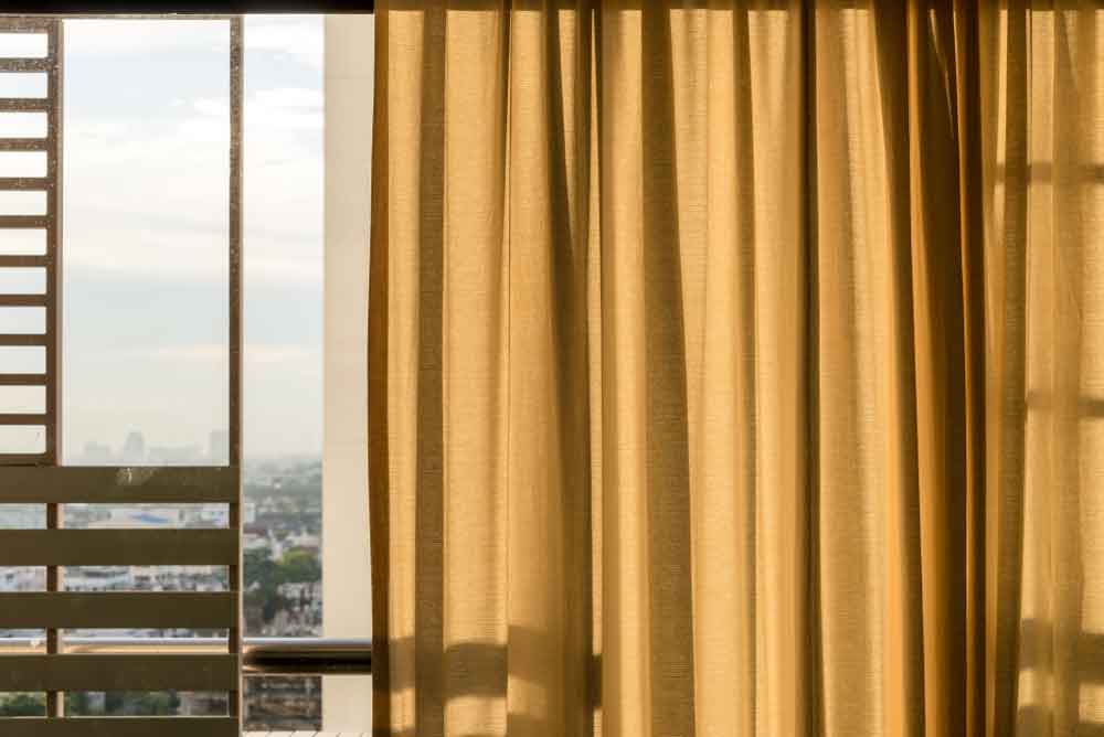 Read more about the article What Are The Most Energy Efficient Window Coverings?